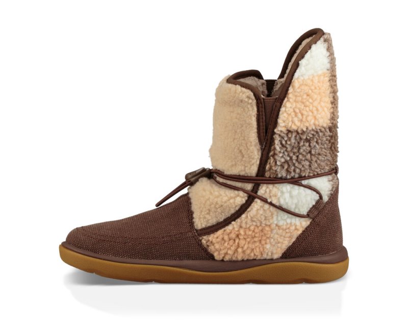 Burgundy Sanuk Tripper Flurry Women's Boots | 74NYLERAF