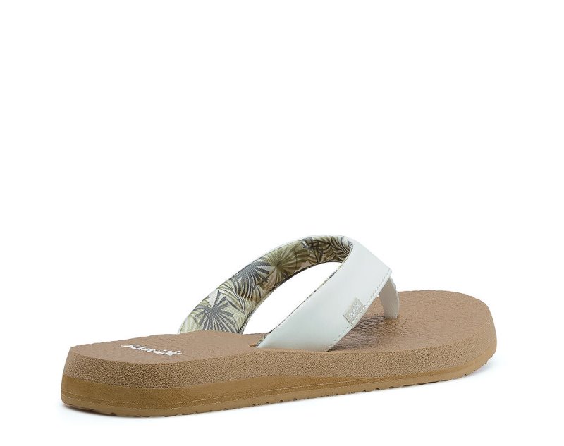 White / Brown Sanuk Yoga Mat Cushioned Women's Sandals | 83BMFAKVW